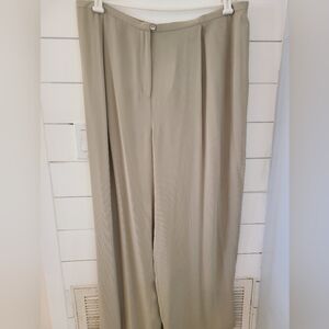 NWT Grace Wide Leg Beige Trousers